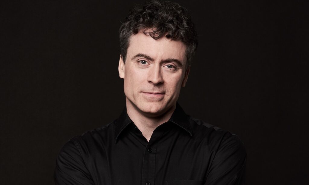 Paul Lewis