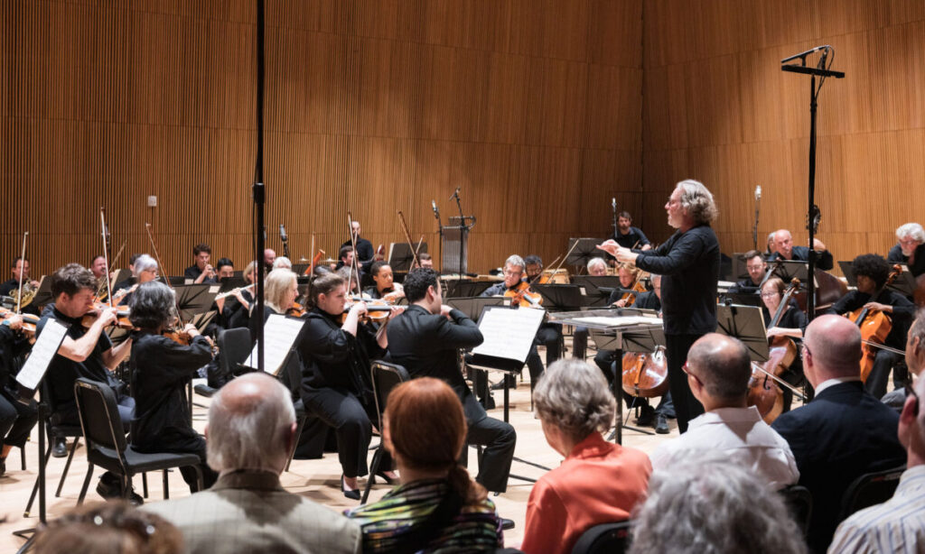 Orchestra of St. Luke's conducted by Brad Lubman at The DiMenna Center for Classical Music